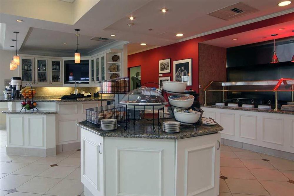 Hilton Garden Inn-Newburgh/Stewart Airport Restoran gambar